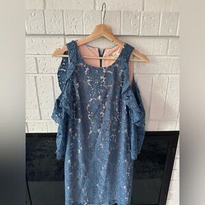ELIZA J Cold Shoulder Lace Overlay Dress in Size 6, Blue/Blush